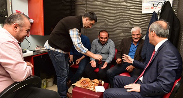 baskan-okay-dan-esnafa-surpriz-ziyaret